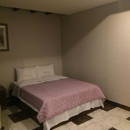 Romance Hotel Chungju Luaran gambar